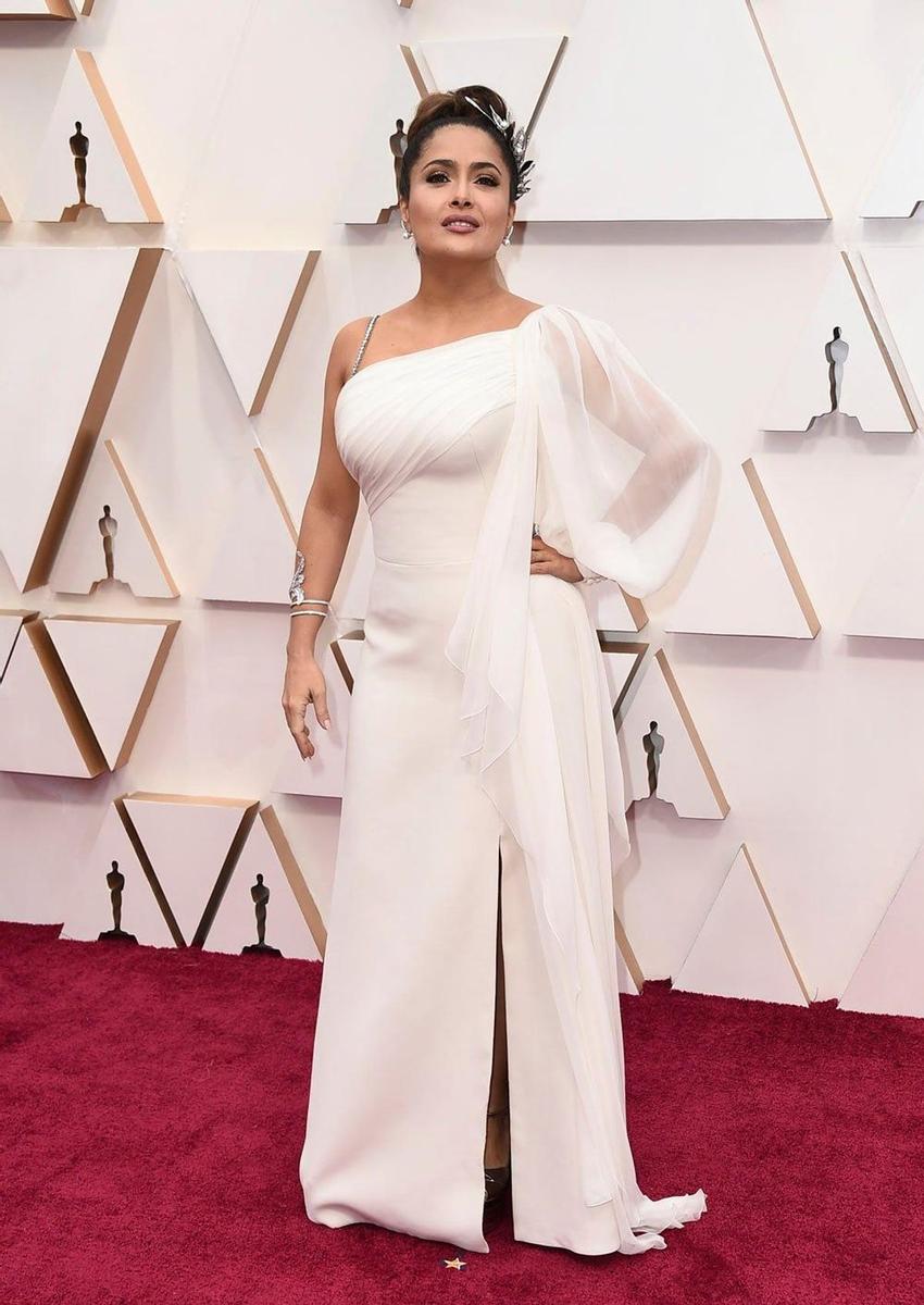 Salma Hayek, en la alfombra roja de los Oscar 2020