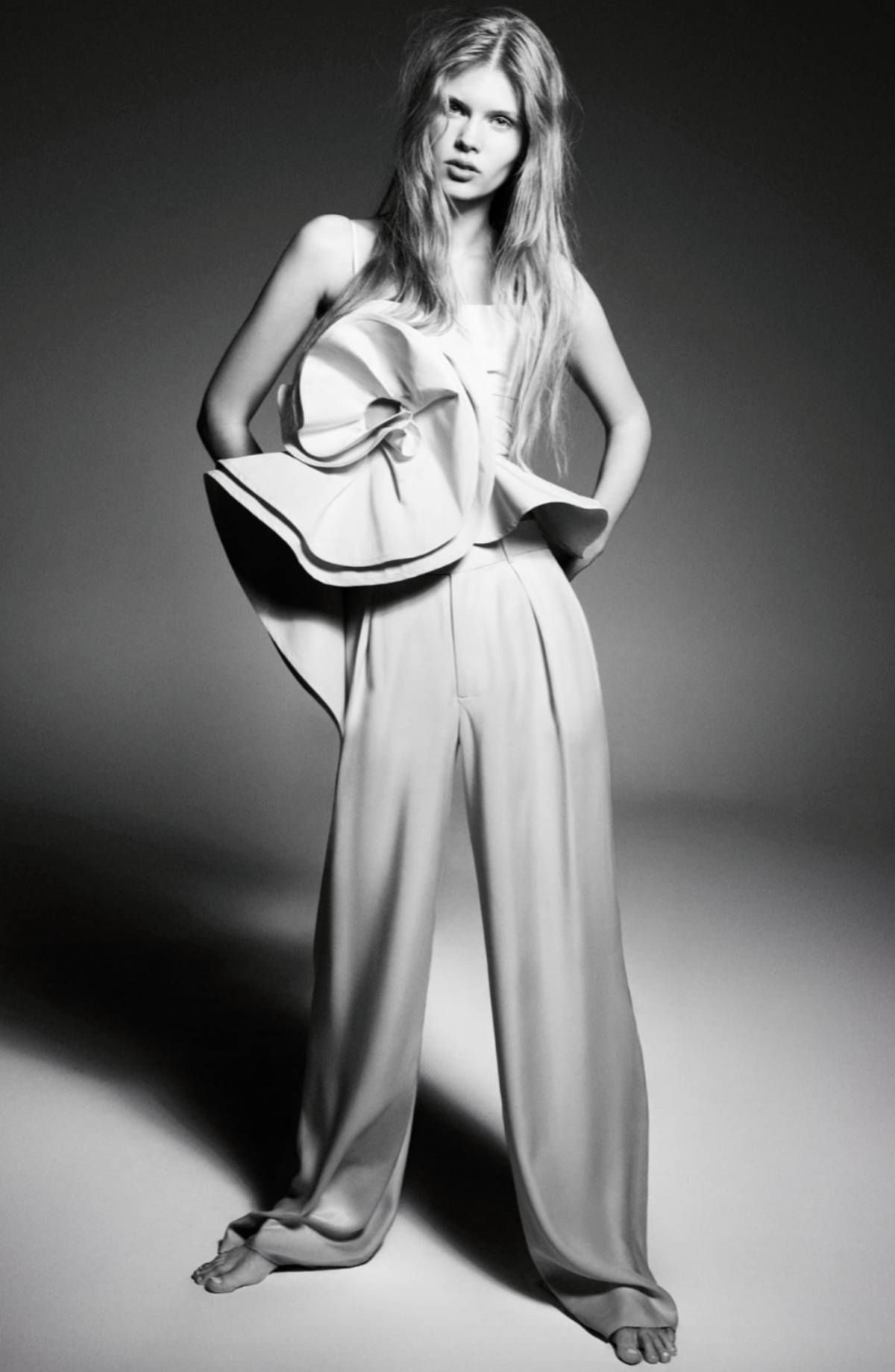 Zara lanza una edición limitada de vestidos, tops y faldas que es un sueño  - Woman