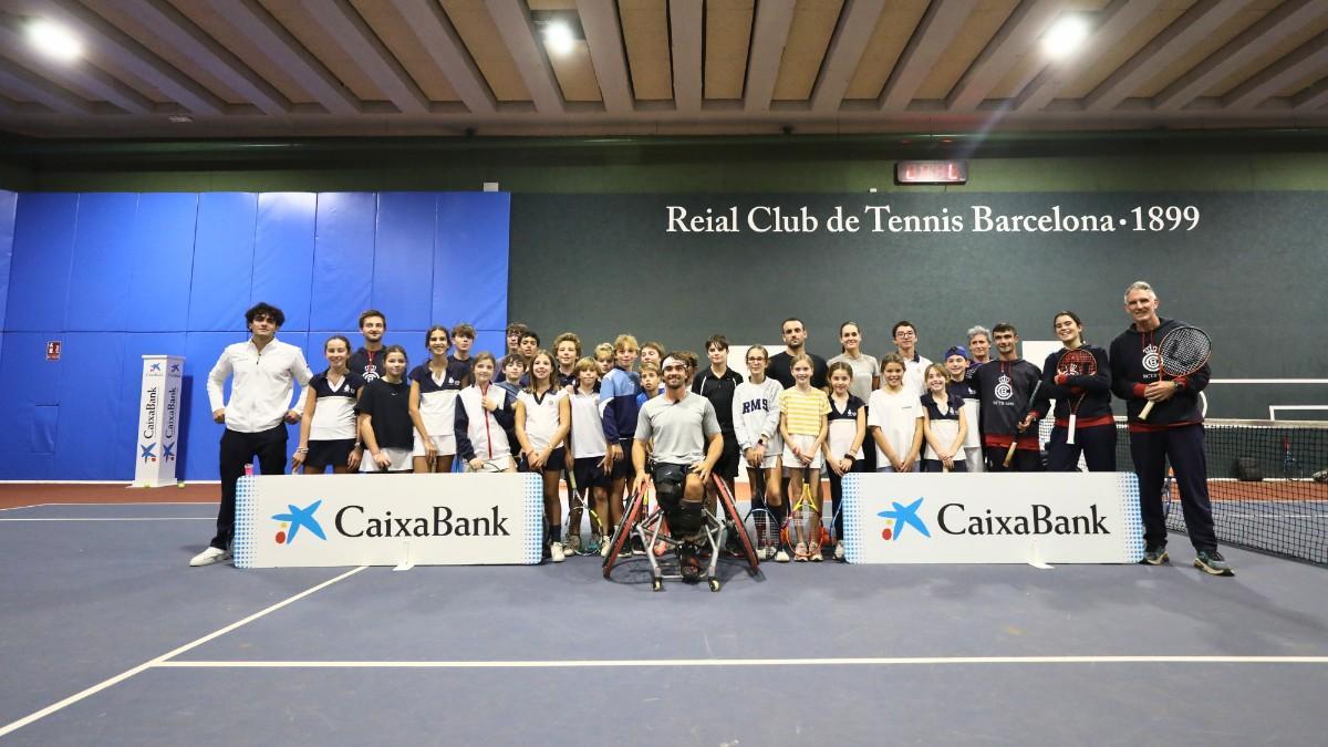 Foto en familia de todos los presentes