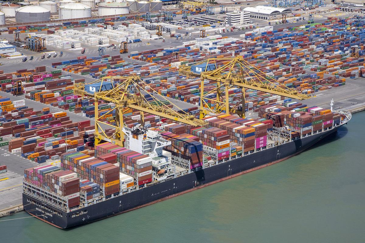 Vista aérea del Port de Barcelona.