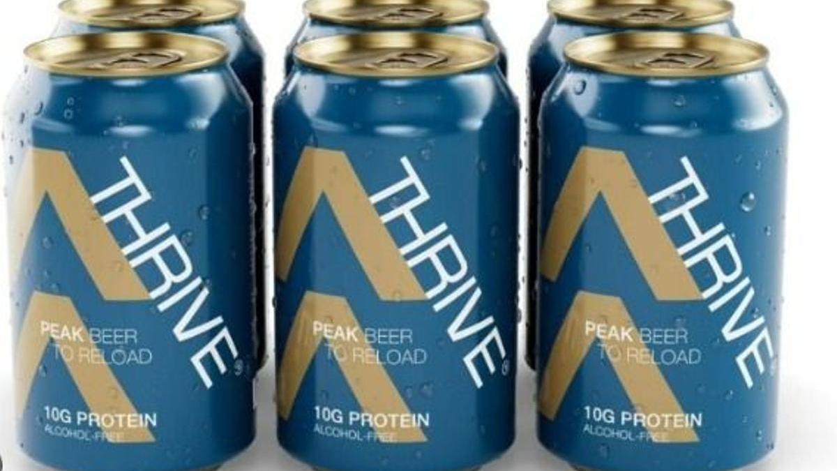 Cerveza Thrive sin alcohol enriquecida con proteínas y vitaminas para tomar tras hacer deporte.