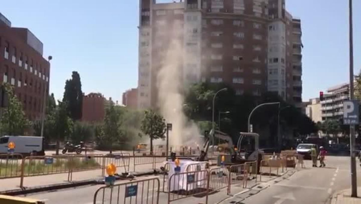 Fuga de gas en la Avenida President Companys de Badalona