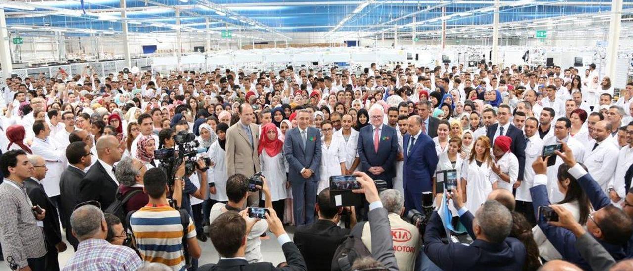 Acto de inauguración de la segunda planta del grupo francés Faurecia en Marruecos. // G.F.