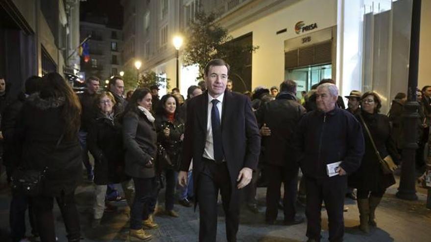 Tomás Gómez renuncia a su acta de diputado en la Asamblea de Madrid