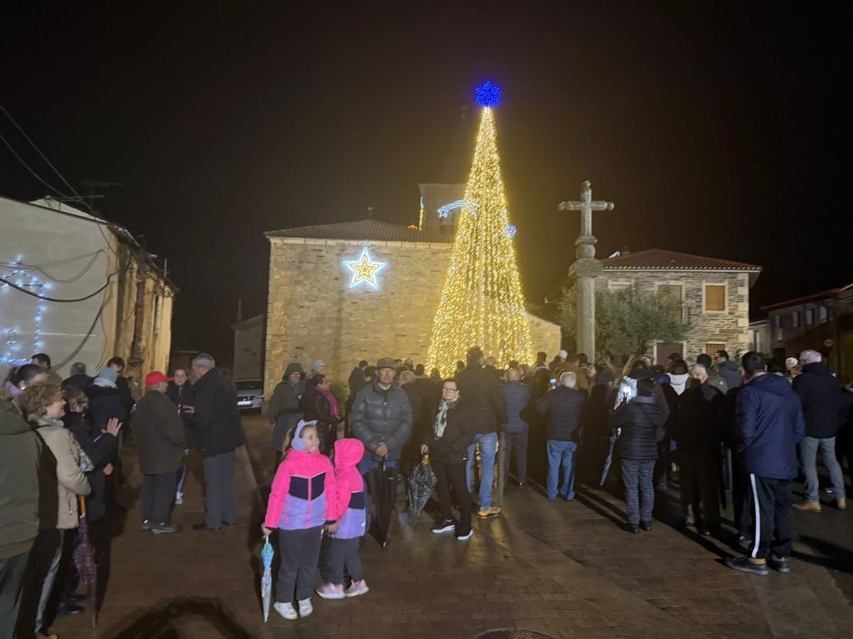 Trabazos enciende su Navidad