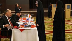 L’Iraq vota en unes eleccions marcades per l’apatia i la baixa participació