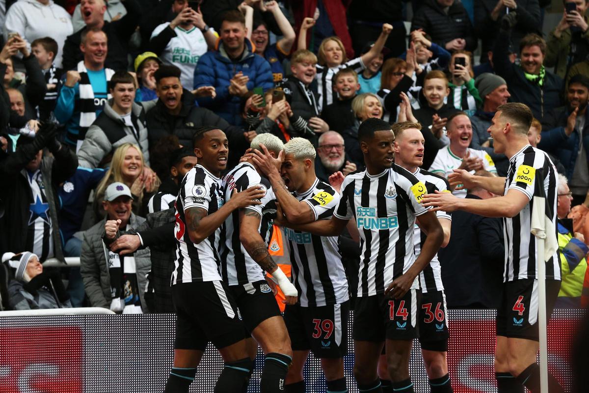 English Premier League - Newcastle United vs Tottenham Hotspur