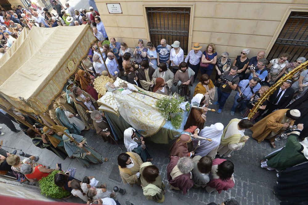 Procesión del entierro de la Virgen en Elche