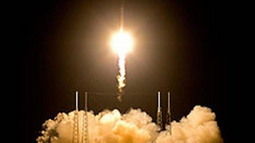 El lanzamiento del cohete &#039;Falcon 9&#039; abre una era en la carrera espacial