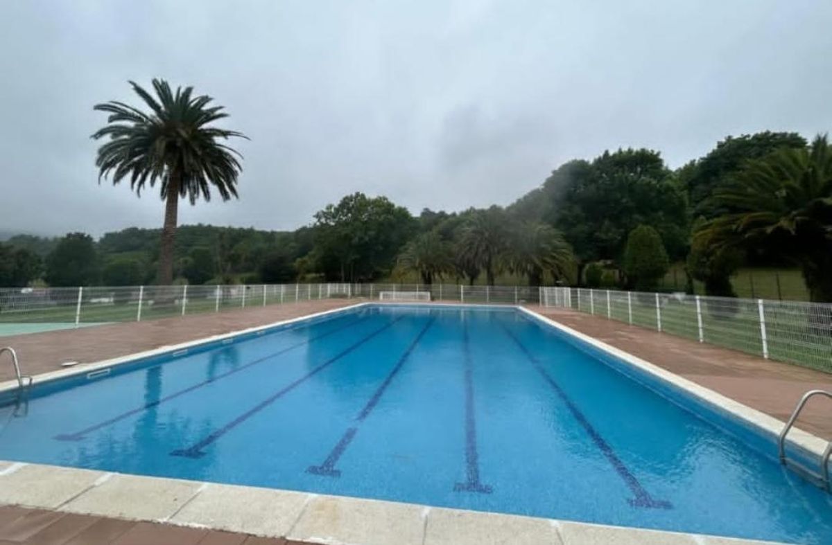 La piscina de Salas.