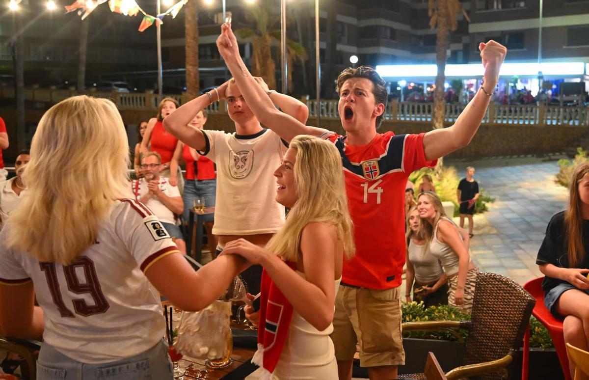 Las mejores imágenes del Noruega-Inglaterra de los cuartos de final del Mundial 2026 en l'Alfàs del Pi