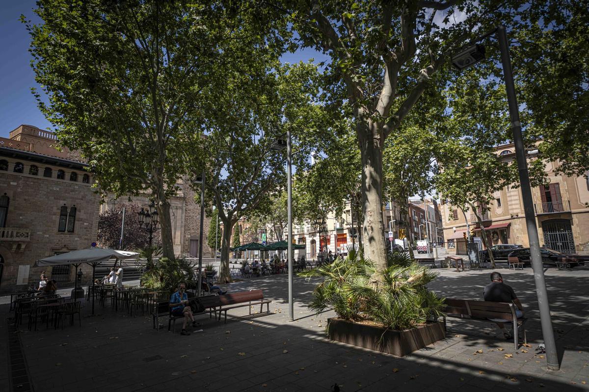 La plaza de Sarrià mejorará su accesibilidad y renovará el mobiliario