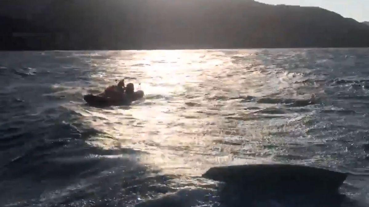 Rescatat un noi al Port de la Selva en quedar-se a la deriva amb el seu veler