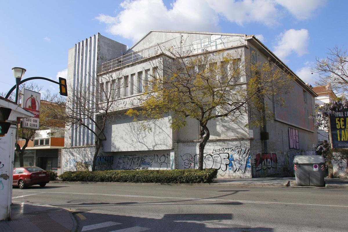 Edificio de Bobby Logan, en Pedregalejo.
