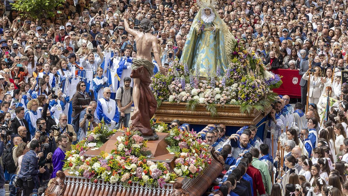 La Virgen de la Alegría cierra la Semana Santa alicantina