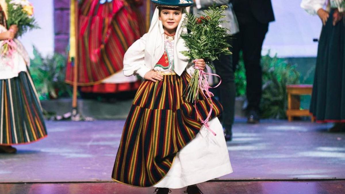 Helena Barreto, romera infantil.