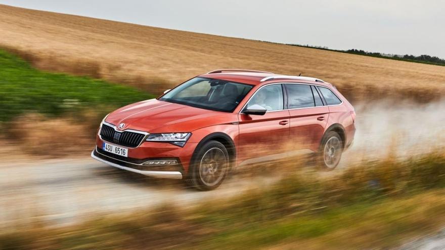 Probamos el nuevo Skoda Superb Scout 2019