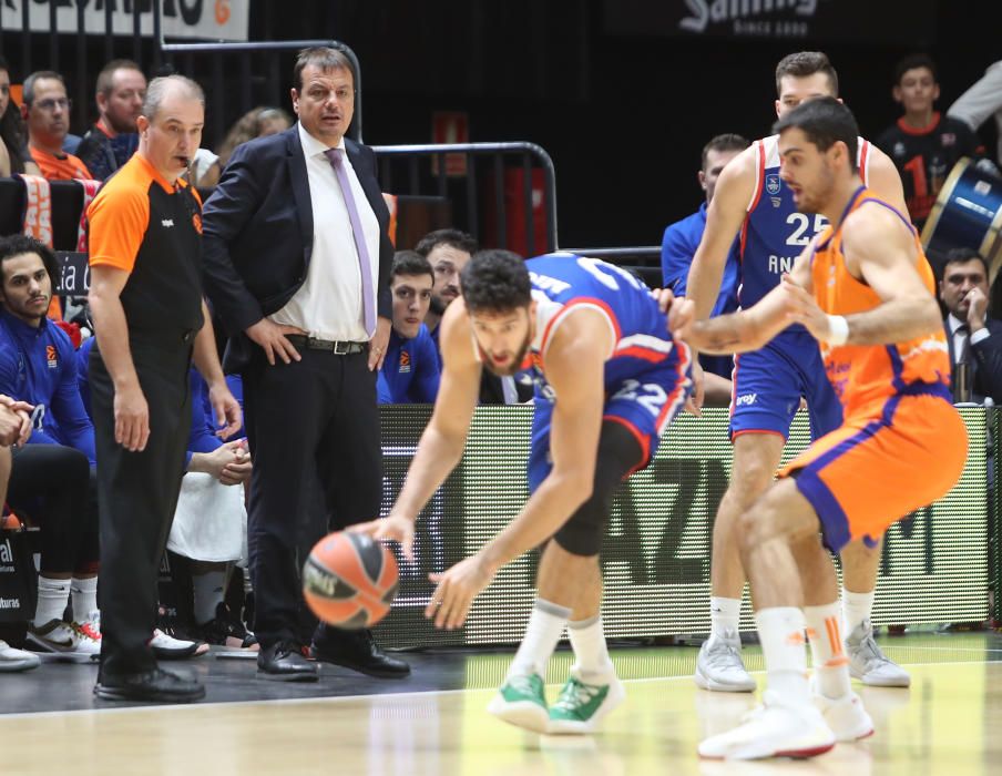 Valencia Basket - Efes, las mejores fotos