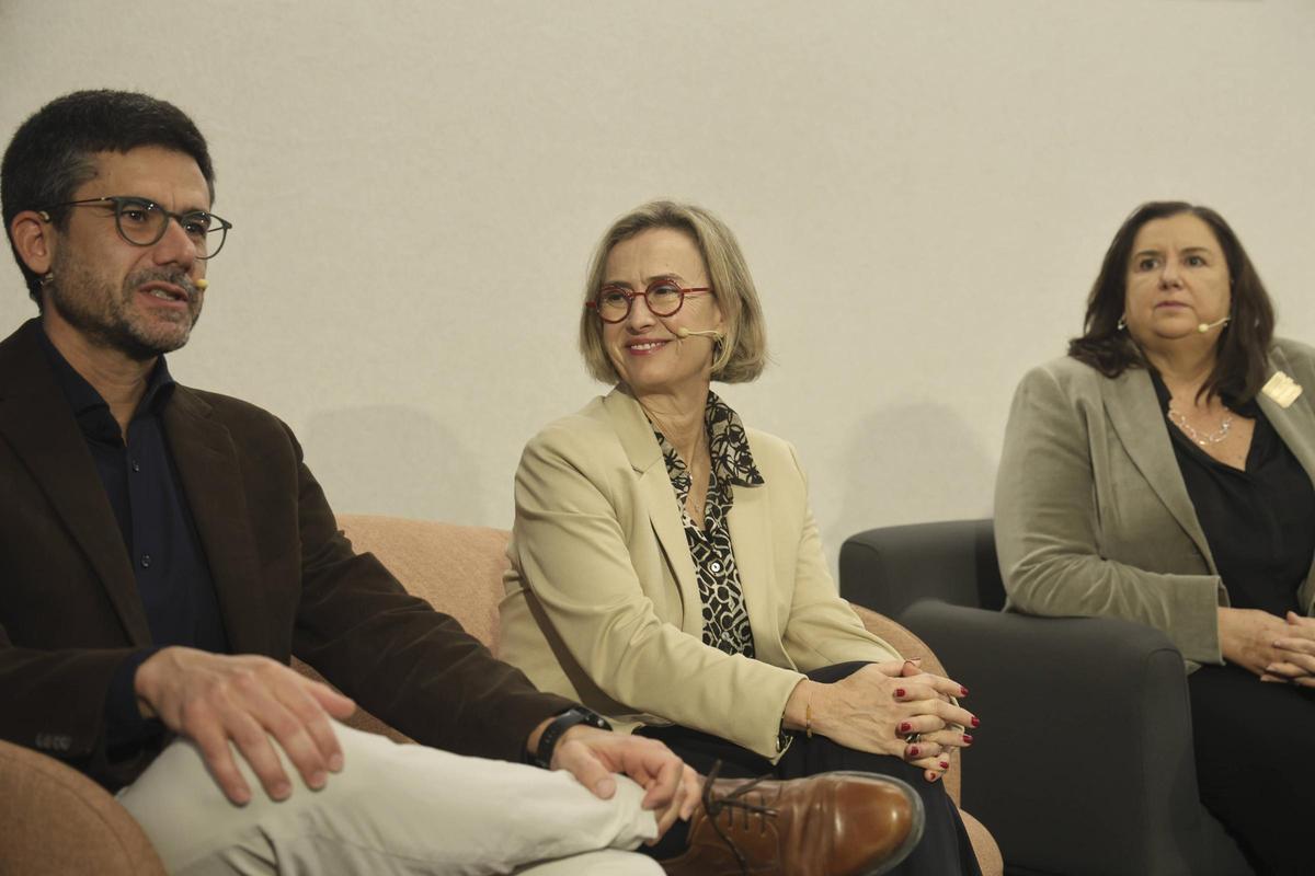 Alejandro Tena, Constanza Rubio y Regina Monsalve.