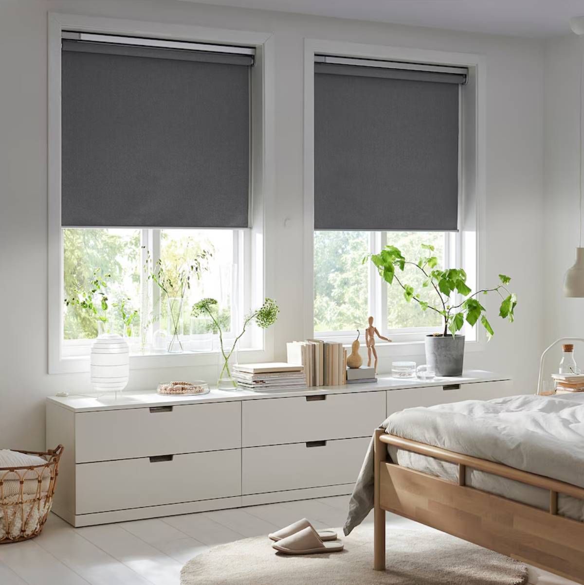 Adiós a persianas y cortinas: este es el producto de Ikea para dormir a oscuras con la ventana abierta