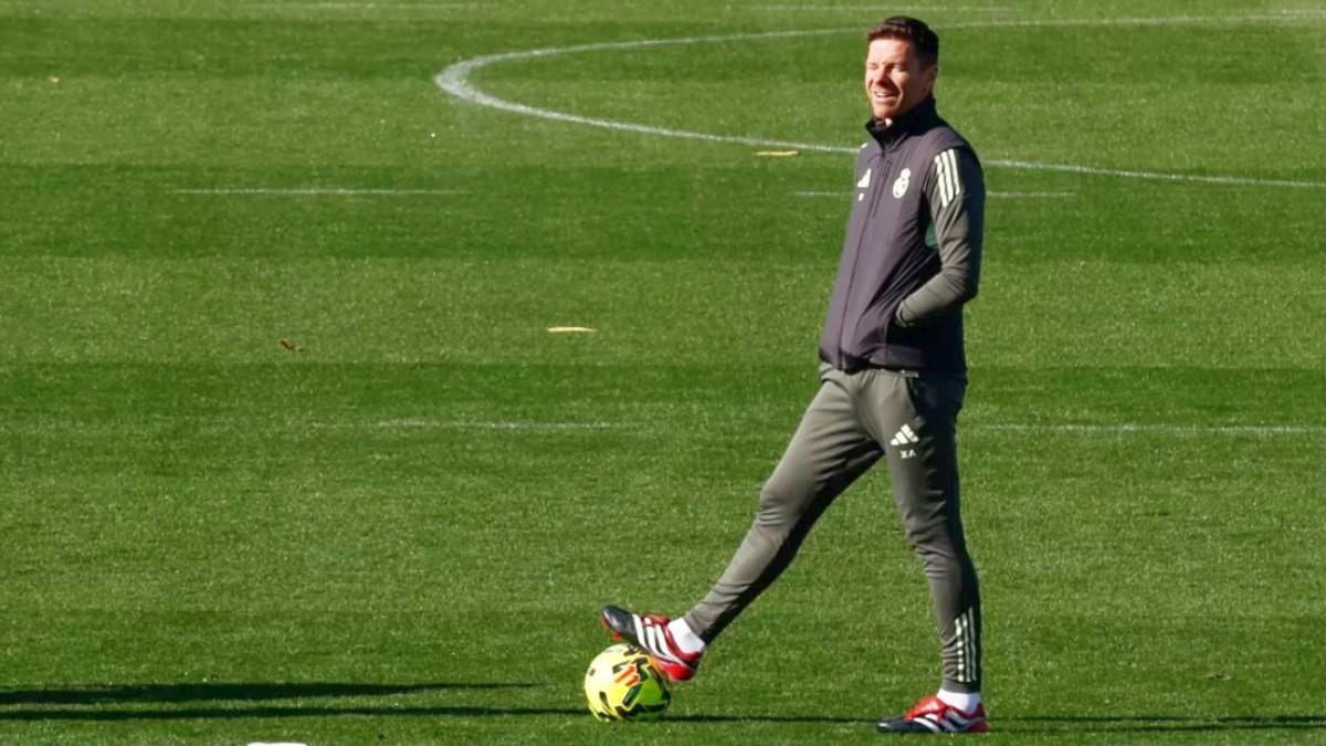 Xabi Alonso se juega mucho ante el Elche