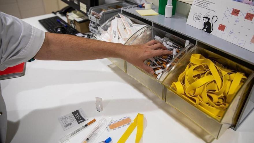 Els consumidors de drogues, al focus contra l’hepatitis C