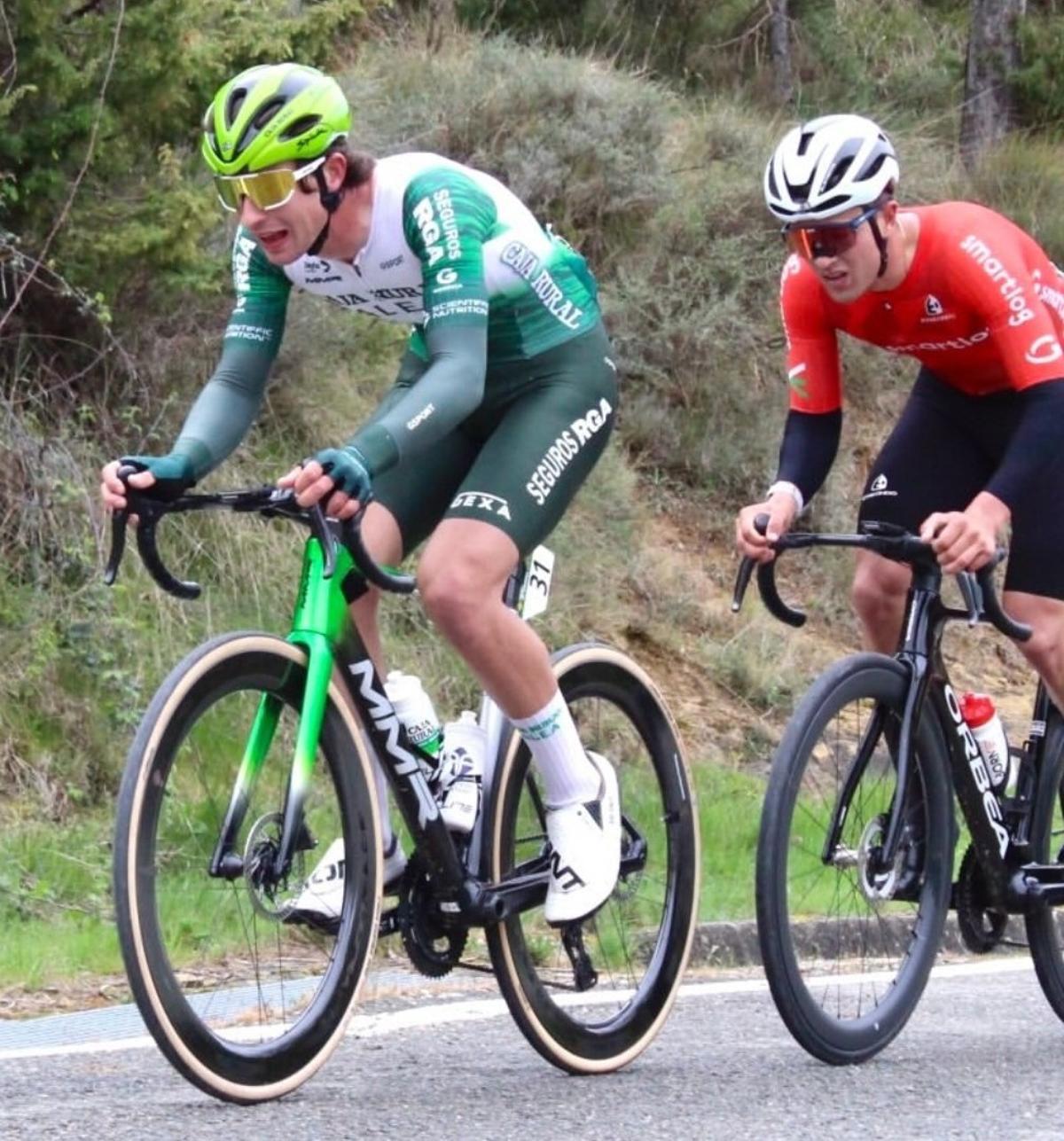 El ciclista ontinyent Estanislao Calabuig en la prueba.