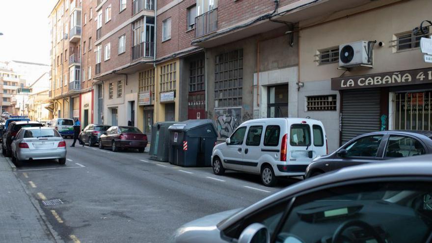 Calle Fuentelarreina, incluida en las obras de abastecimiento. | A. B. (Archivo)