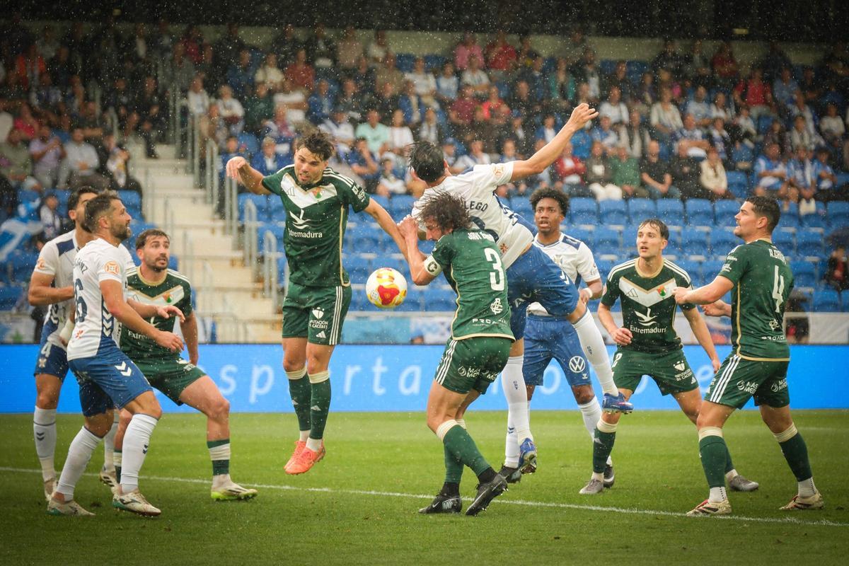 CD Tenerife - CP Cacereño