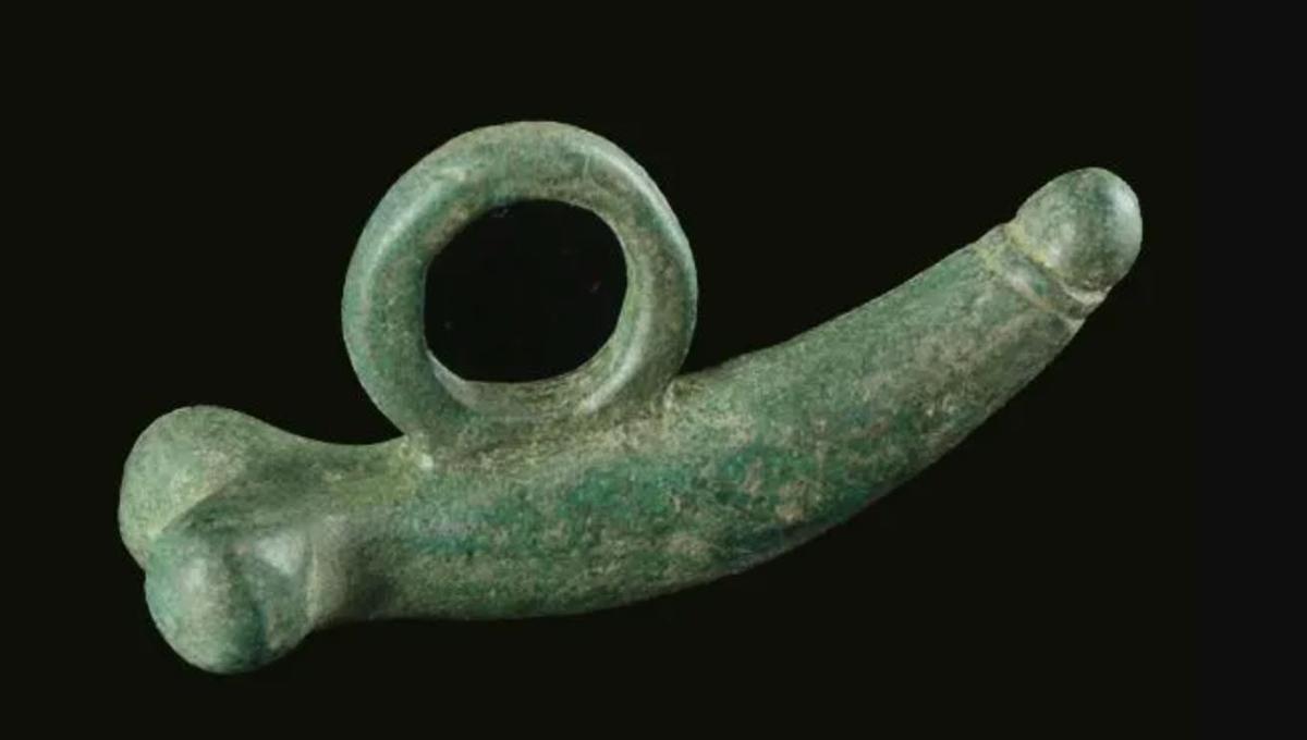 Fascinum, amuletos contra el mal de ojo utilizados por los romanos