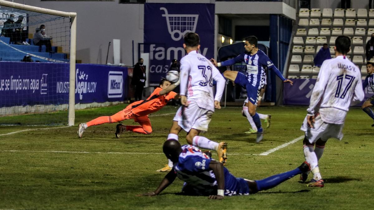 Alcoyano - Real Madrid: El Alcoyano hace historia y elimina al Madrid de la Copa del Rey (2-1)