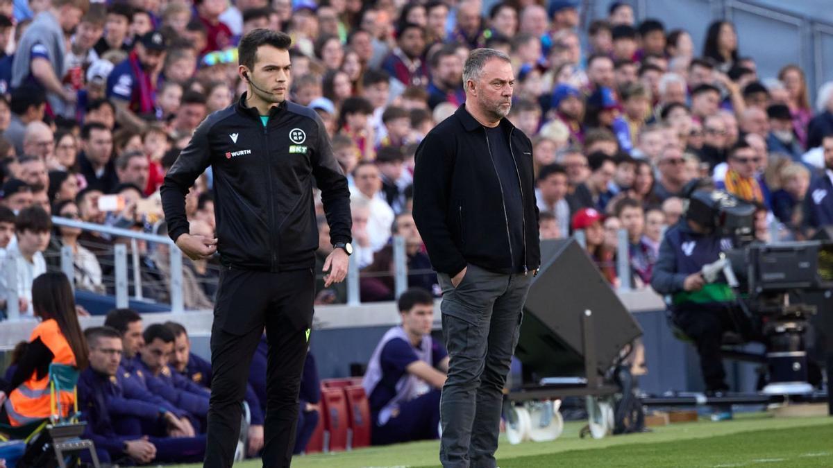 Flick recupera un Barça que debe mejorar