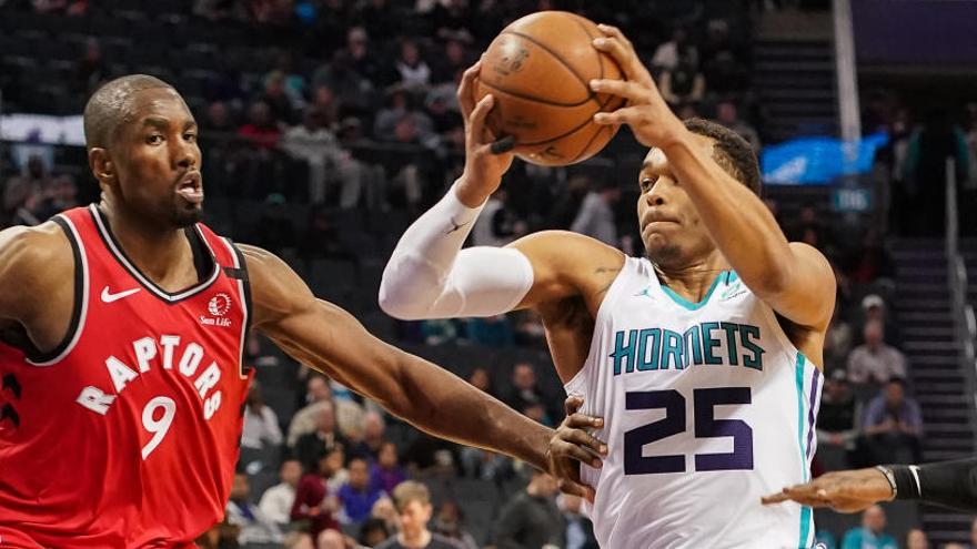 Serge Ibaka, en el partido ante los Hornets.