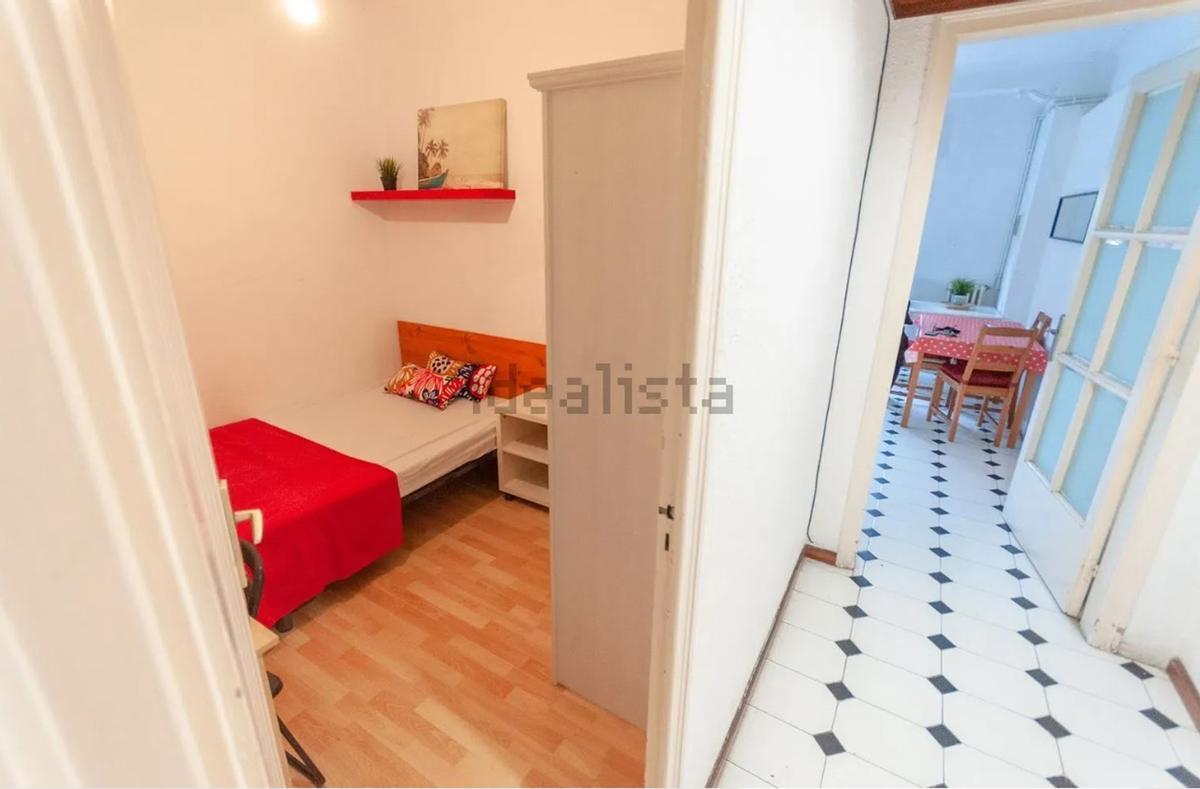 Alquiler de habitación en Avenida de la República Argentina, 43.