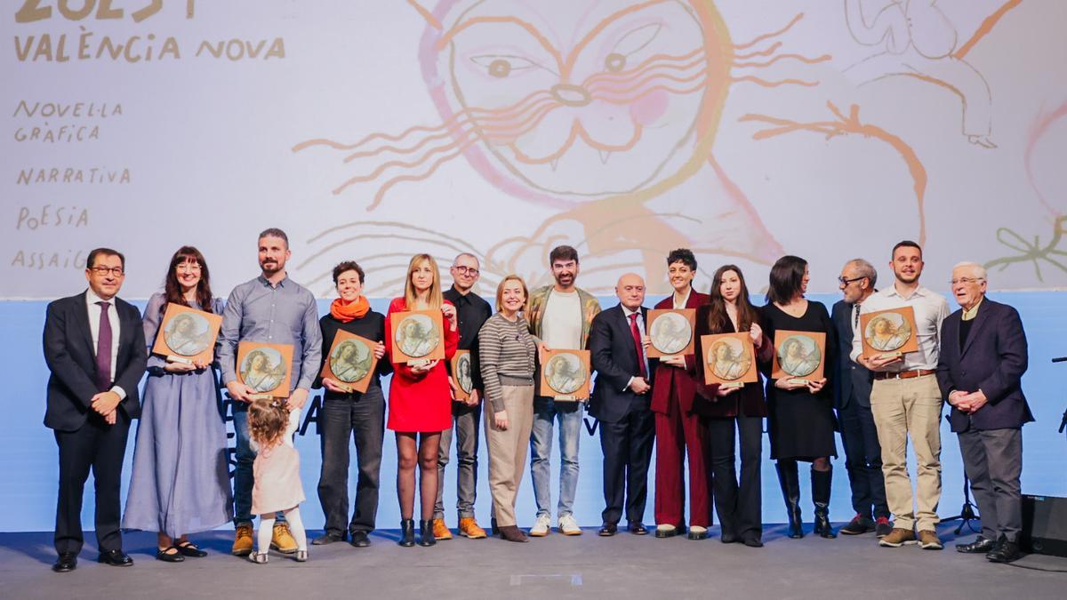 La Diputació entrega els seus premis literaris València i València Nova