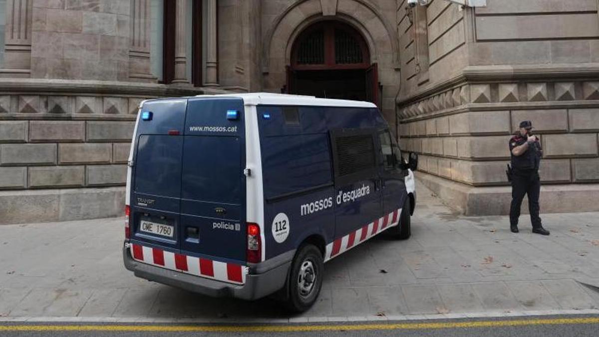 La fiscalia demana 5 anys de presó per a un veí de l'Anoia per agressió sexual a una dona amb la que compartia llit