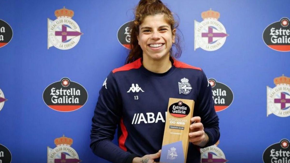 Inês Pereira, con el premio Estrella Galicia. | RCD