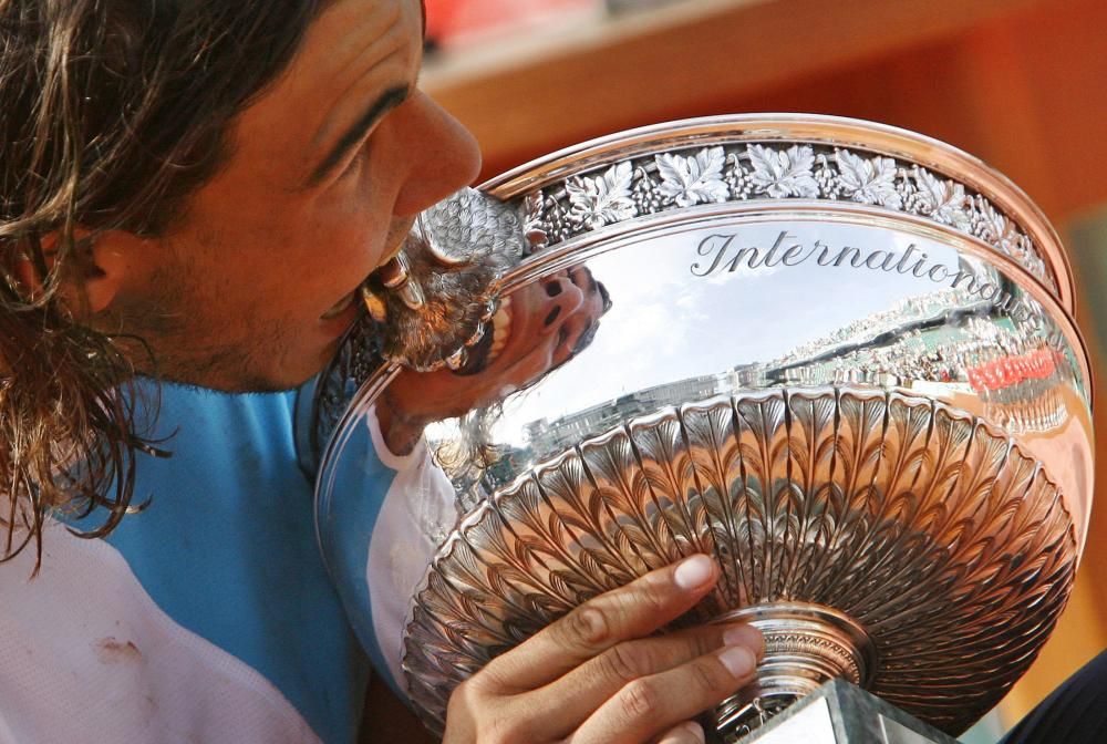 Año 2007: Tercer Roland Garros, de nuevo contra Roger Federer, por 6/3, 4/6, 6/3, 6/4