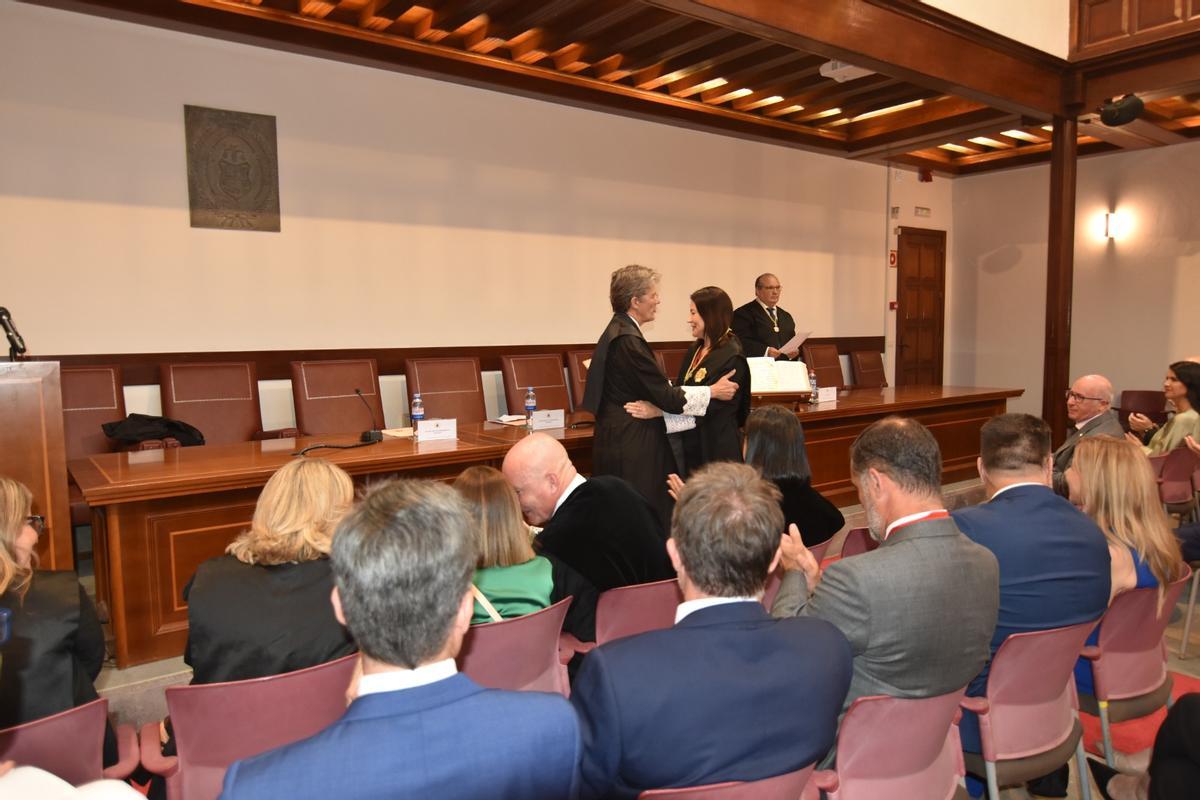 Carlos Enrique Viña Romero, nuevo presidente del Consejo Canario de Colegios de Abogados