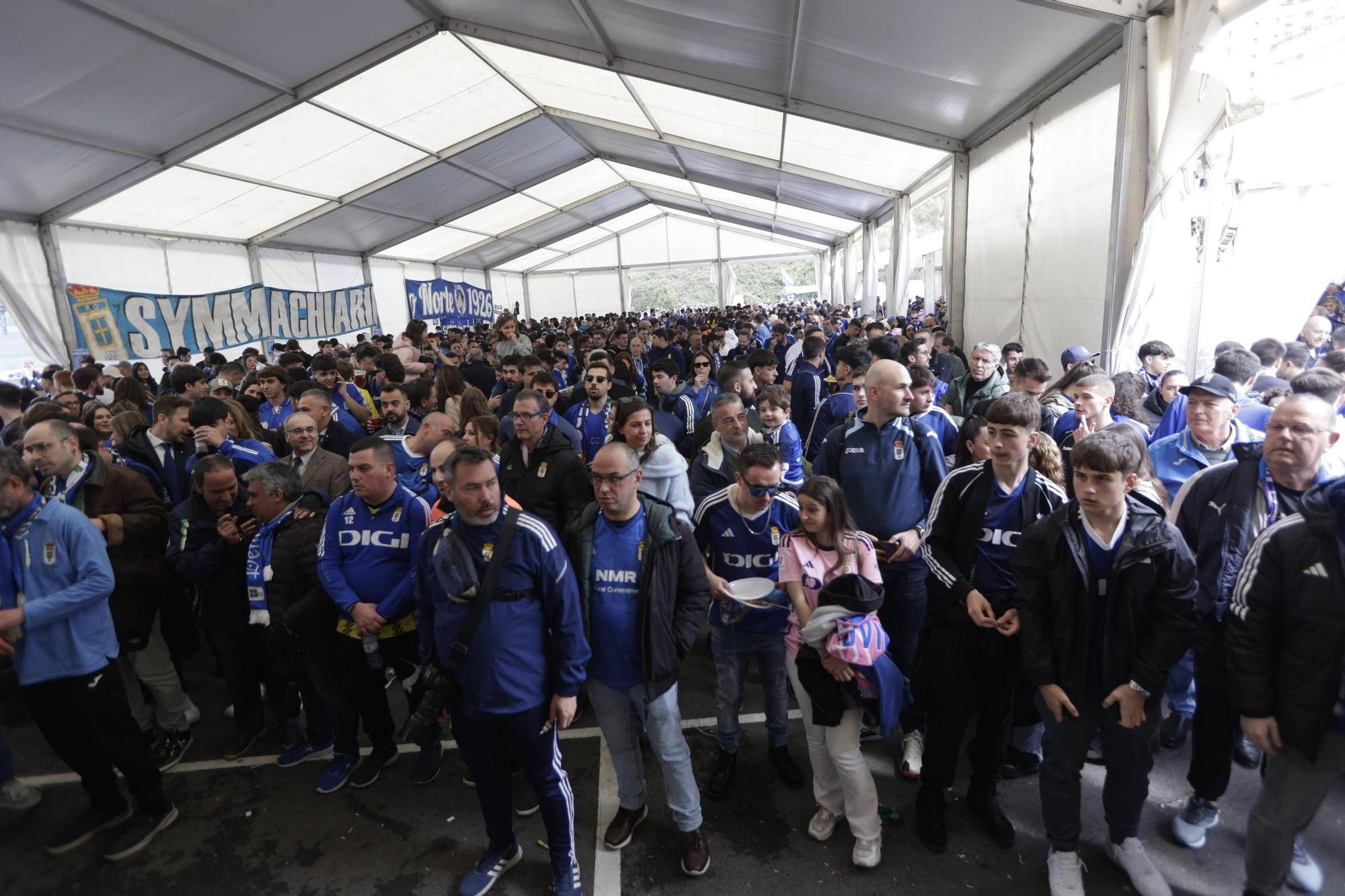 En imágenes: así fue el 98º aniversario del Real Oviedo en la previa del Tartiere