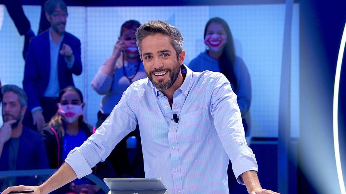 Roberto Leal revela en Pasapalabra un hecho que a muchos ha pasado desapercibido y que le relaciona con un concursante: "Casi familia"