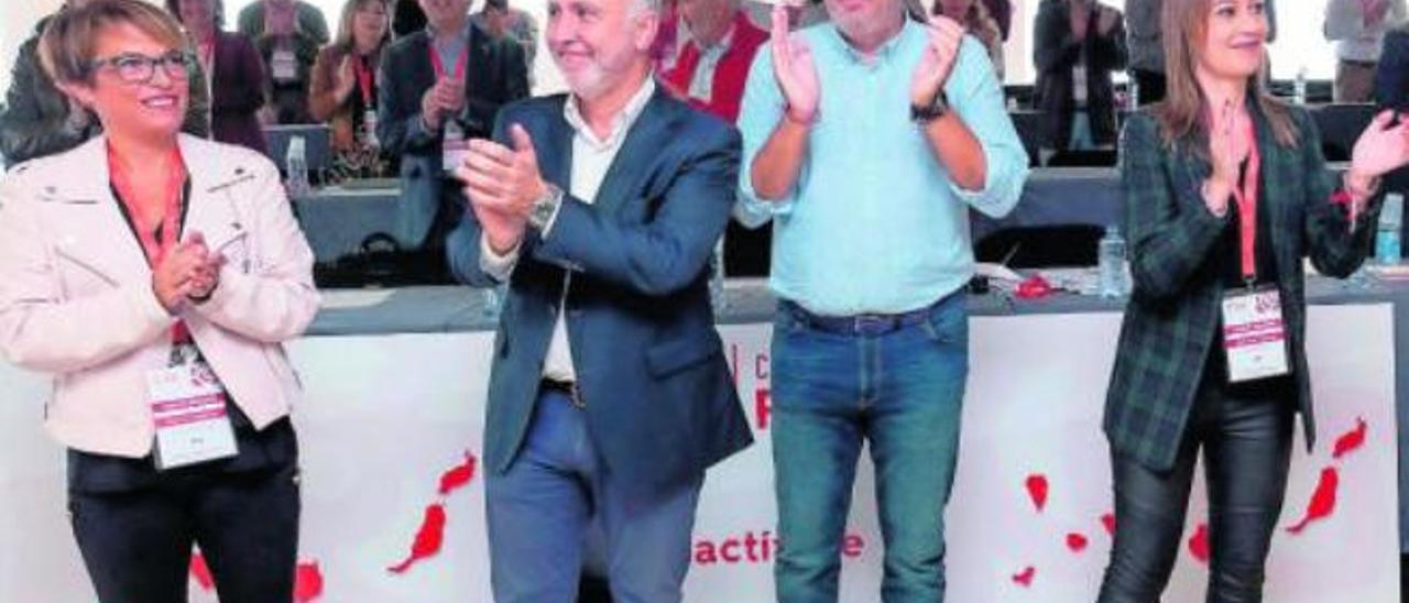 El PSOE llama al voto masivo para desalojar a CC del Gobierno