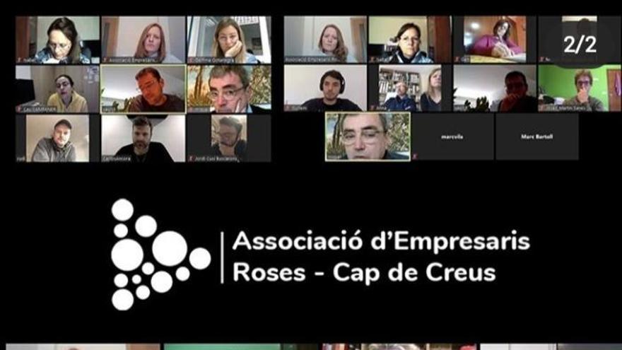 Una reunió dels empresaris de Roses.