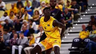 Massamba Diop, pívot del CB Gran Canaria, se suma a la fuga de talento de la ACB rumbo a la NCAA