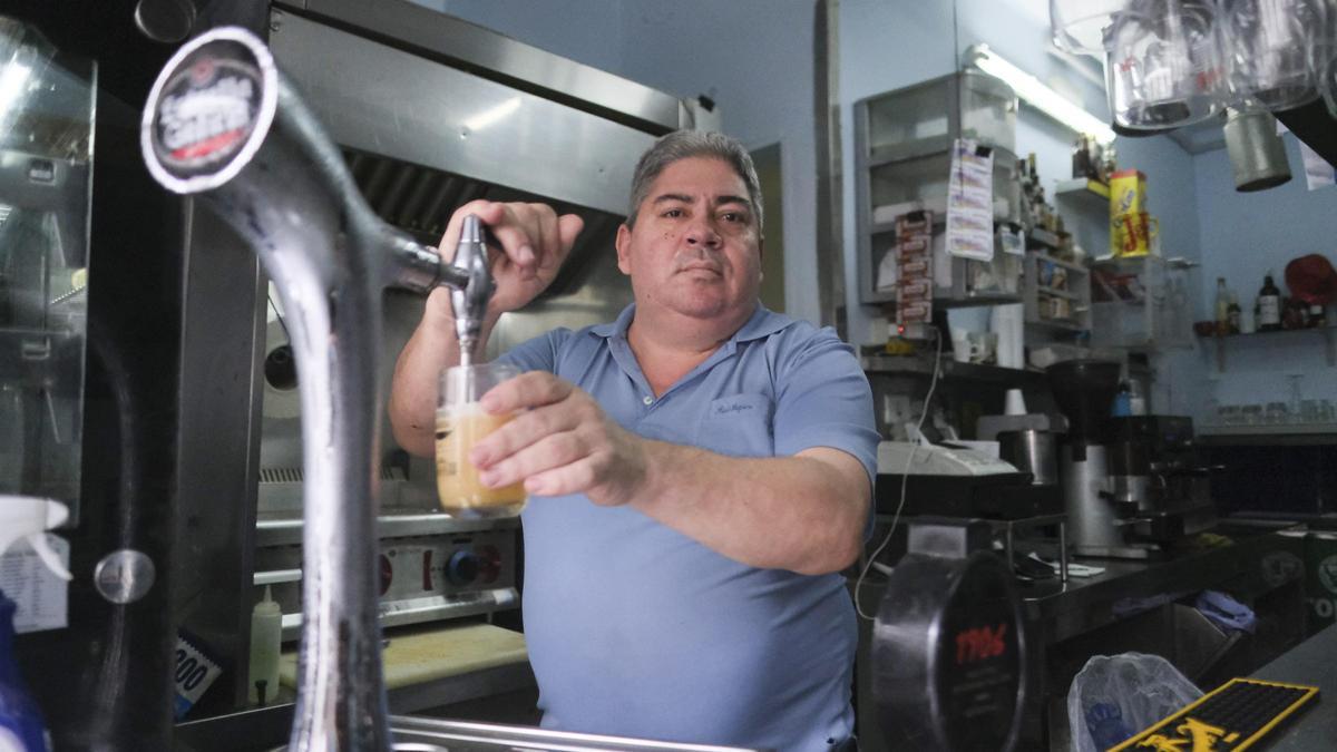 Comercio histórico en Las Palmas de Gran Canaria: Bar Dos Amigos