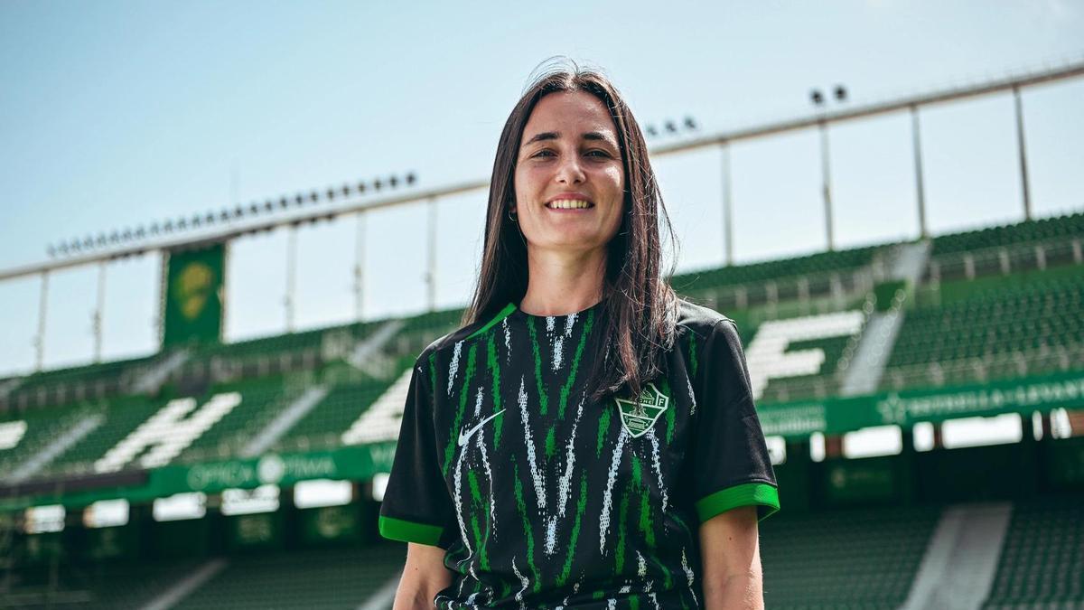 ¿Laudrup? ¿Aitana? La asistencia para ver una y otra vez de Bea Prades en el Elche-Rayo