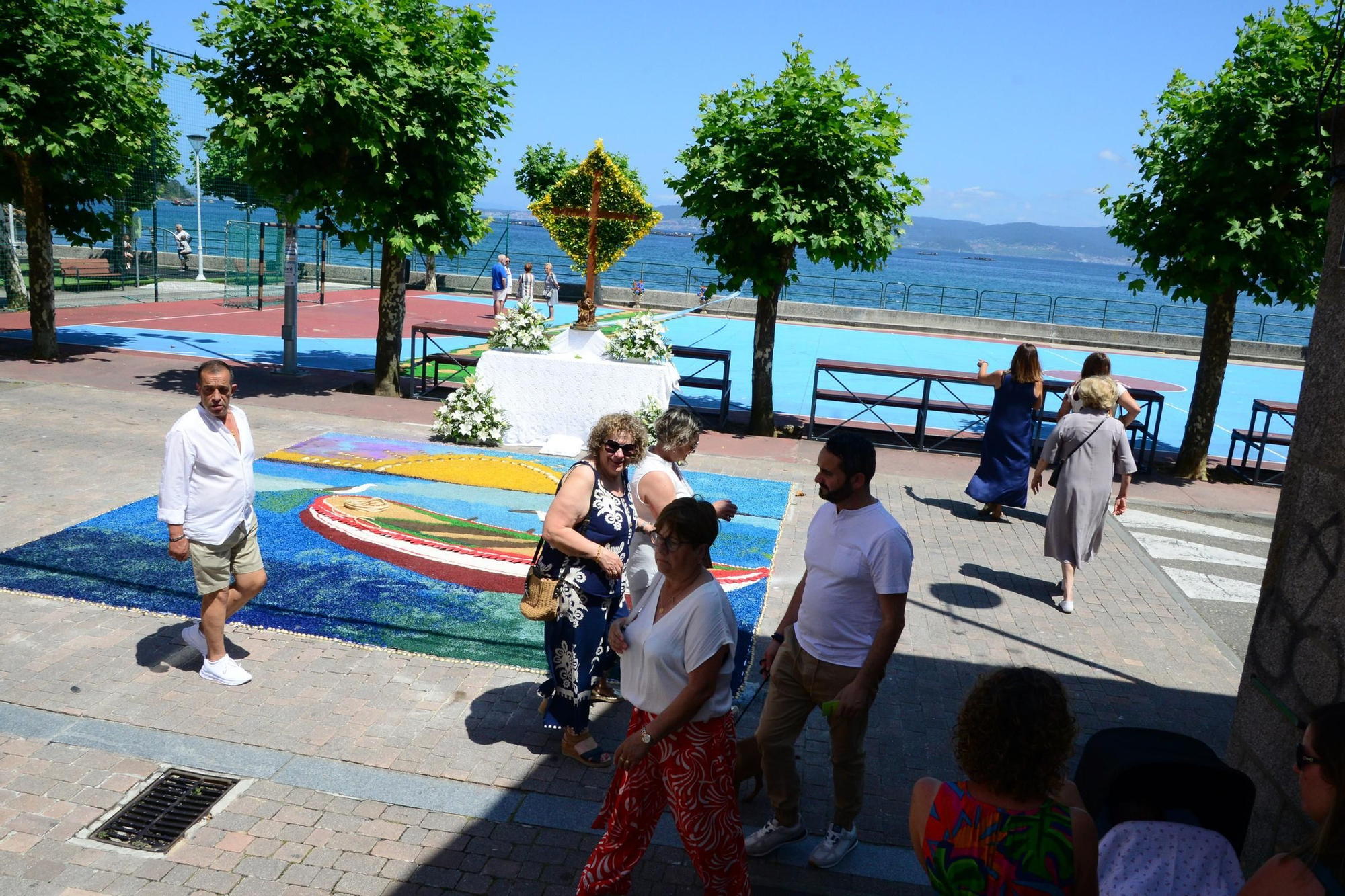 La fiesta de las alfombras florales del Corpus en Bueu (III)