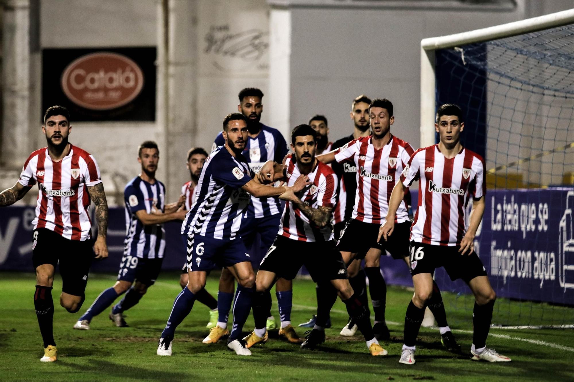 El supercampeón sufre en Alcoy (Alcoyano 1 - Athletic 2)