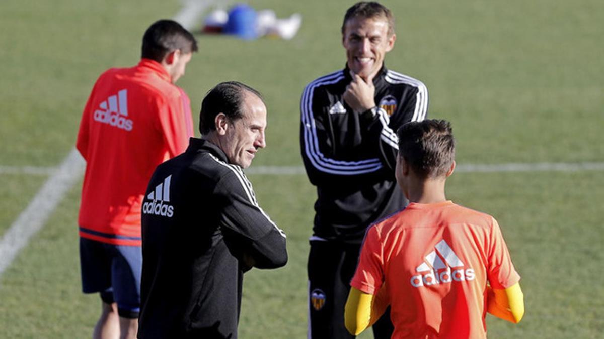 Voro, durante un entrenamiento en su última etapa como entrenador del Valencia