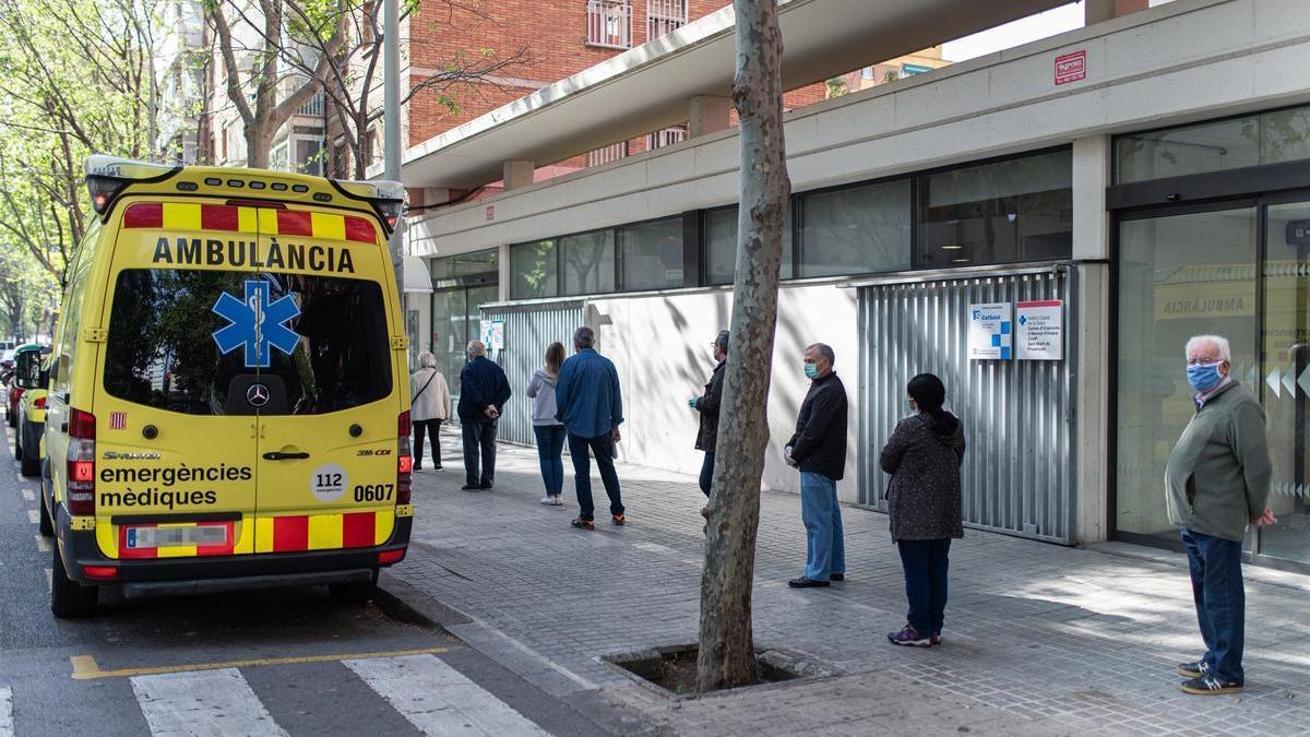 Ambulancia del SEM de la Generalitat.